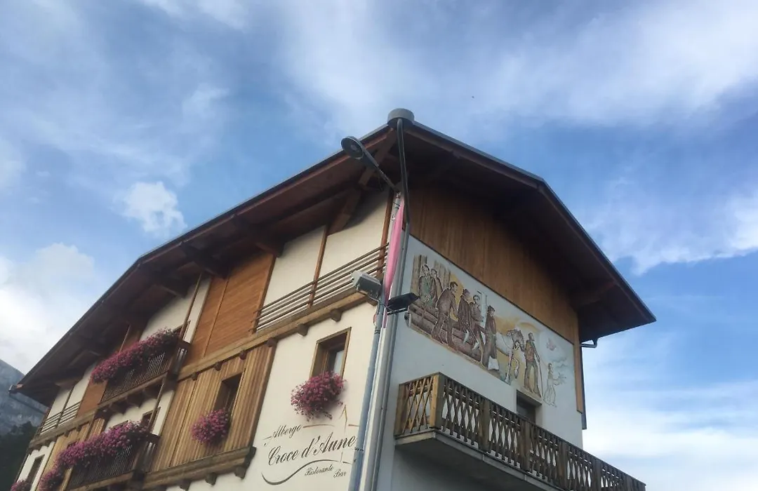 Albergo Croce d'Aune-1
